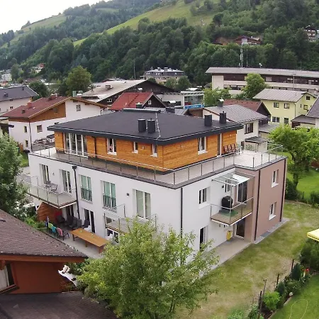 Spacious In Near Ski Area Villa Zell am See